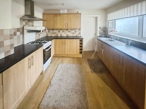 Photo 11- click for photo gallery